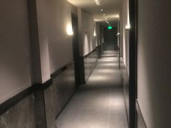 -一间森林酒店(上海人民广场店)