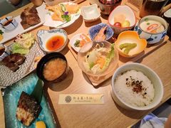 -阿吾罗·月咏精致日料(港汇恒隆广场店)