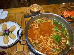 -快活林酸汤鱼鲜品火锅店(甲秀楼店)