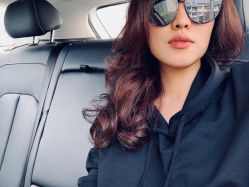 -PE SALON