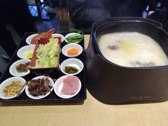 -阿香米线(天津凯德餐厅店)