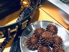 -ZING COFFEE 镜咖啡