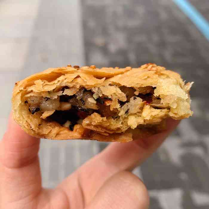 黄家春莲酥饼(江南店)-"叮～收到一个小伙伴送的金华特产:黄家春.