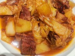 土豆芸豆炖排骨-小船渔村•大连菜•大连焖鱼(黄河路店)