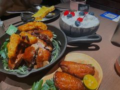 -鹿萤季·营地小馆(皇后公园店)