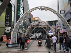 -BIFF 广场