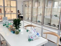 -潘多拉眼镜·蔡司依视路明月(潘家园店)