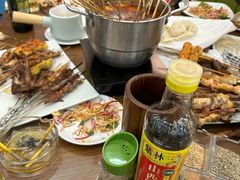 -洪忠涮烤王(嵩山路店)