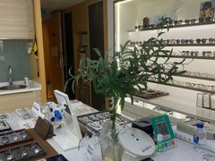 -视野联行眼镜·蔡司·尼康战略合作店(城西银泰店)