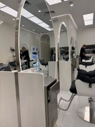 -5M HAIR SALON精品店
