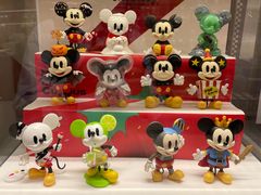 -泡泡玛特POPMART(蓝色港湾店)