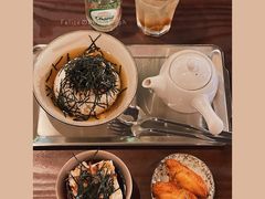三文鱼茶泡饭-Retro Deli 茶泡饭