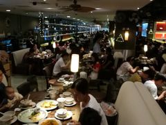 大堂-大头虾越式风味餐厅(光明广场店)