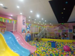 -开心果儿童乐园