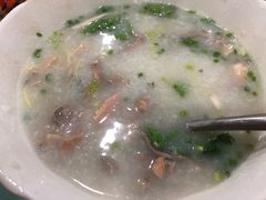 -东江湖游水三文鱼美食城
