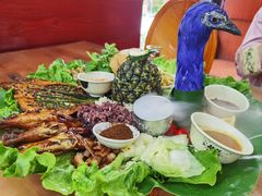 -沐毫傣泐云南菜孔雀宴•手抓饭傣味烧烤(曼听公园店)