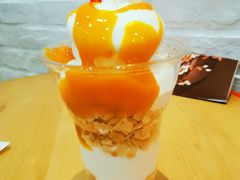 豪华杯芒果谷物巴菲-DQ·蛋糕·冰淇淋(科华王府井店)