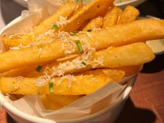 -阿妮叶李(光谷世界城店)