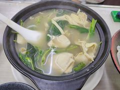 -丽虹云南过桥米线(兴工街店)