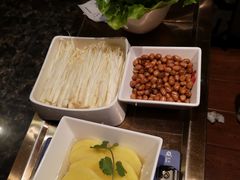 -七欣天香辣蟹火锅(上海银亿滨江店)