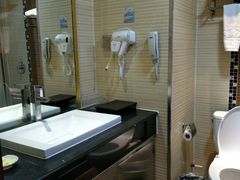 -丝路天山酒店(国际大巴扎店)