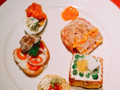 -锦厨国际自助餐厅 · 云端景观 (昆明索菲特大酒店)