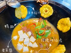 -六州府地锅鸡·农家菜·龙虾(未来科技城店)