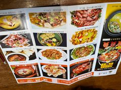 -老滇山寨•云南特色菜•地方菜•民族风情歌舞表演(经开区店)