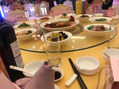 -山明水秀大饭店