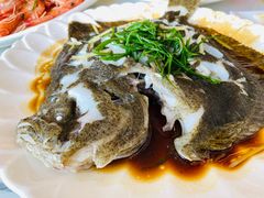 -覃记海鲜美食餐厅