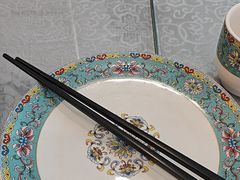 -汗腾格里·风味餐厅(新疆驻京办店)