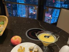 -金陵饭店 56F 家·海鲜火锅餐厅