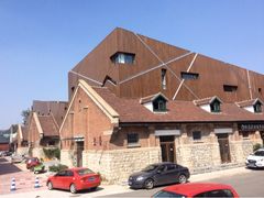 改造后的仓库-济南1953茶文化创意产业园