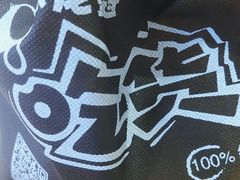 -志龙皇冠吃货椰子铺