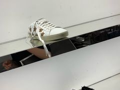 -Saint Laurent(海怡工贸店)