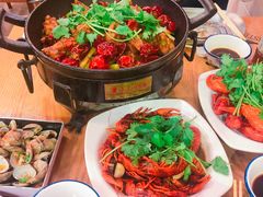 -鲁小三·大骨自助(金山总店)
