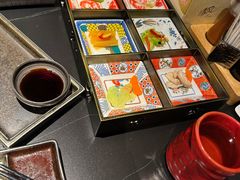 -山川小町·极番烧肉(新地假日广场店)