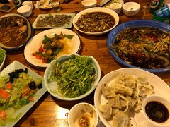 -闯关东东北农家菜(崂山石老人店)