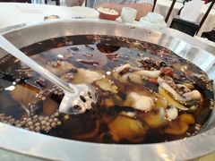 -鑫巴蜀小镇 · 水煮鱼专研店(玉桥店)