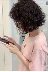 -镁连社·美联社