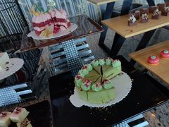 -怡豪大饭店·银顶旋转餐厅