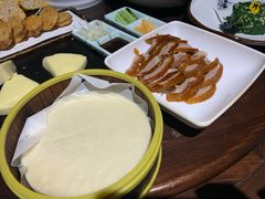 -韵秋荷(宝山龙湖天街店)