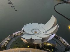 -滨海湾金沙购物商场