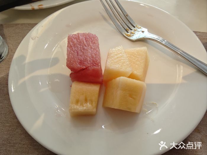 国际贵都65自助餐厅图片