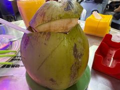 -明记烧鱼美味店