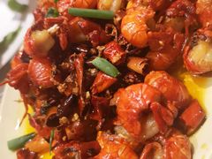 -巴厘龙虾·榜首油焖大虾(音乐学院·沿江酒馆店)