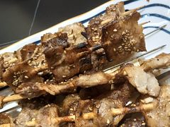 -许哥东北烧烤·铁丳烤串·宫后夹肉(繁花中心店)