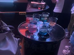 -瑞虹新天地月亮湾