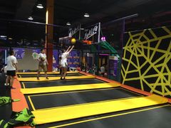 -Tenker Club弹刻极限主题公园 · 蹦床 · 团建 · 生日派对(大关店)