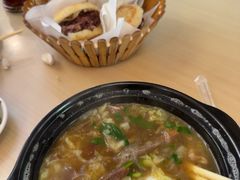 -闫家驴肉老店(华电一校店)
